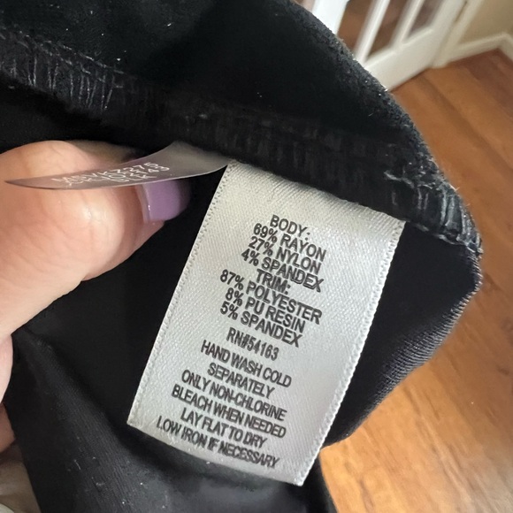 ◾️CALVIN KLEIN: Women’s XL, power stretch black half faux suede leggings◾️ - Picture 3 of 9